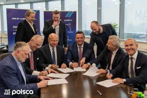 1000108656-1536x1025